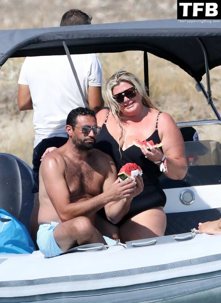 Gemma Collins Flashes Her Nude Boobs on the Greek Island of Mykonos - #29