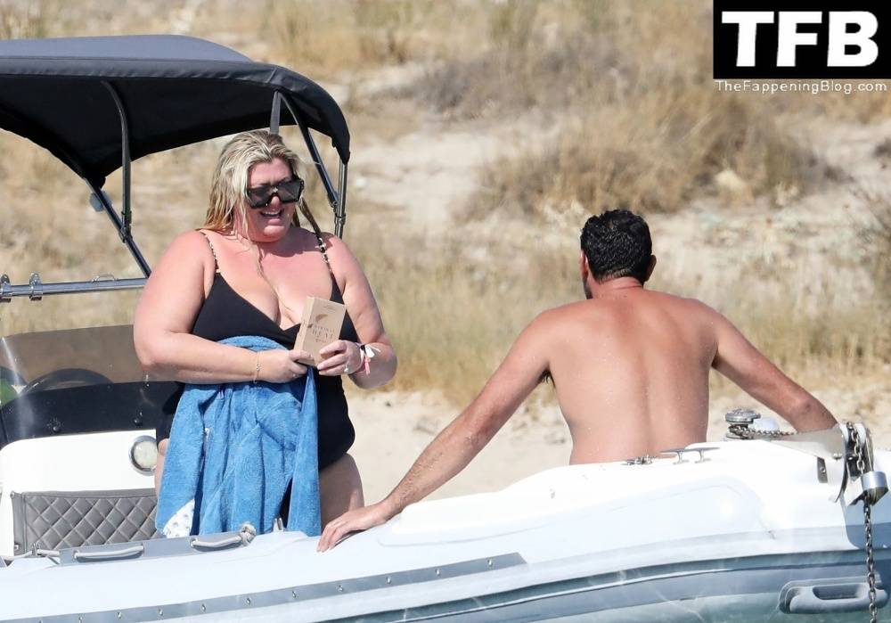 Gemma Collins Flashes Her Nude Boobs on the Greek Island of Mykonos - #6