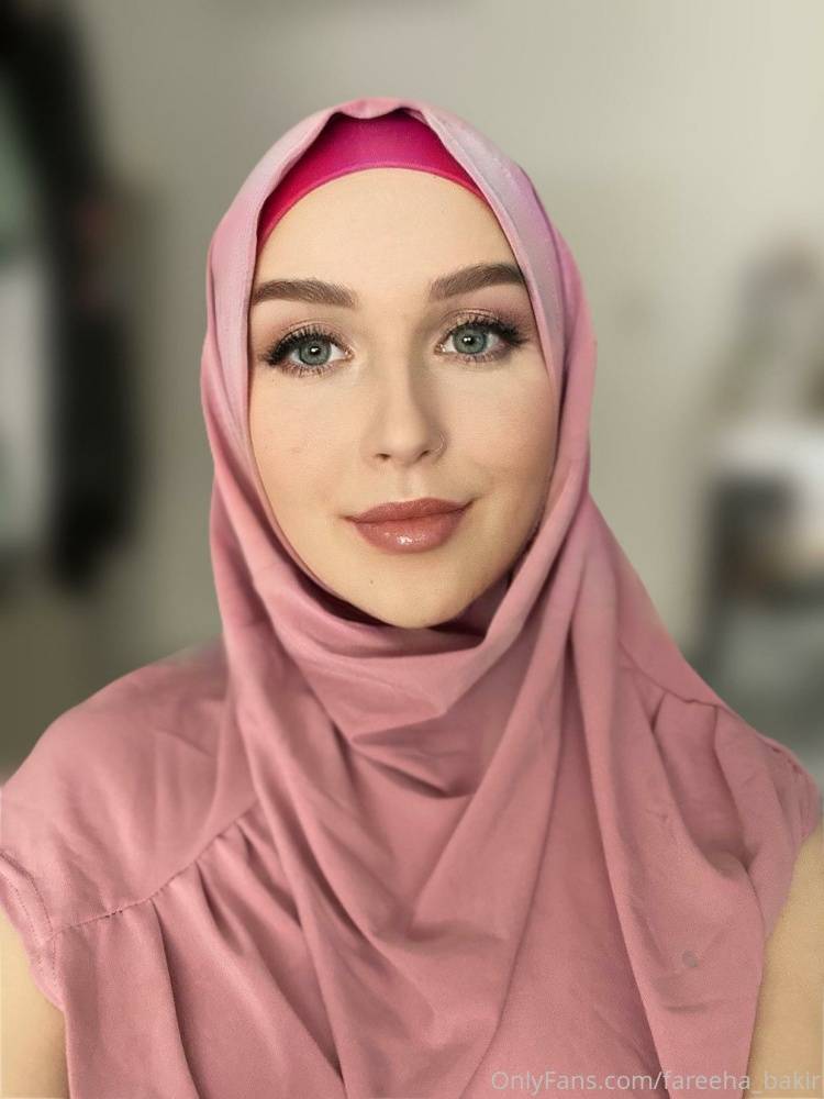 Fareeha Bakir Hijab Pussy Reveal Onlyfans Set Leaked - #6