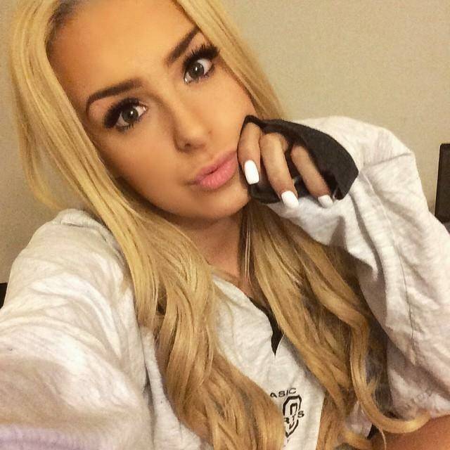 Tana Mongeau Sexy Pictures - #40
