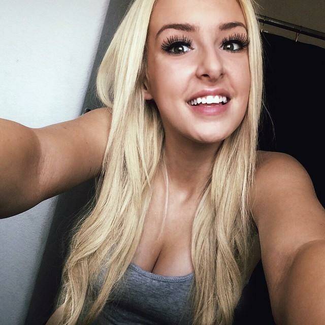 Tana Mongeau Sexy Pictures - #36