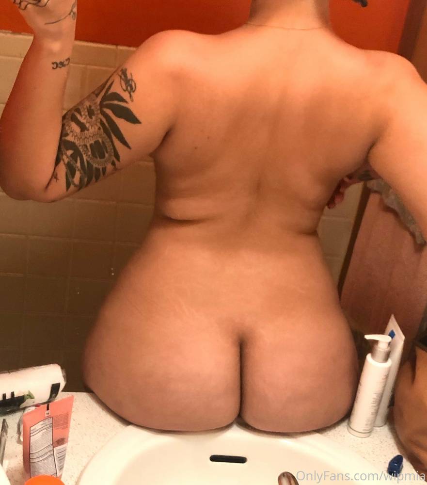 Wipmia Showing Her Huge Ass And Tits OnlyFans Leaked Gallery - #36