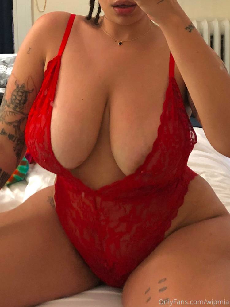 Wipmia Showing Her Huge Ass And Tits OnlyFans Leaked Gallery - #19
