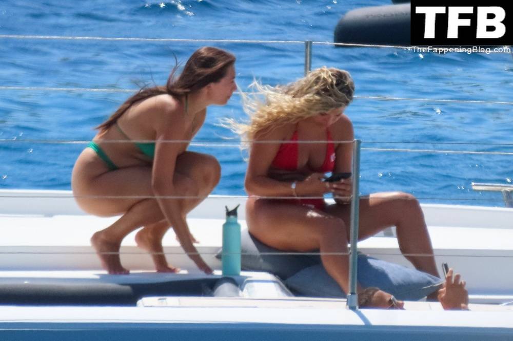 Tonia Buxton & Antigoni Buxton Look Hot in Bikinis - #main