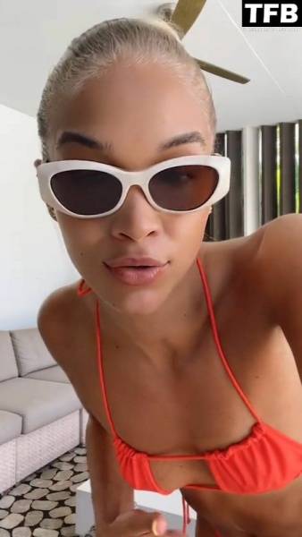 Jasmine Sanders Shows Off Her Sexy Bikini Body (10 Photos + Video) on modelclub.info