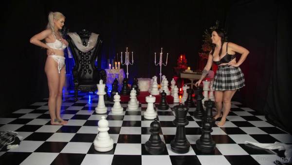 Meg Turney Danielle DeNicola Chess Strip Onlyfans Video Leaked on www.modelclub.info
