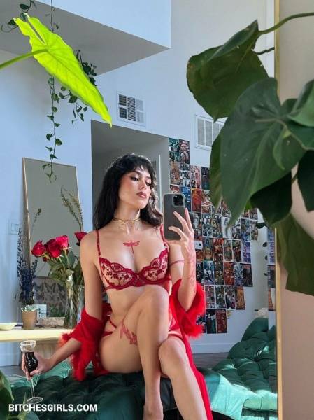 Valeria Mars Nude Latina - Valeria Nude Videos Latina on modelclub.info